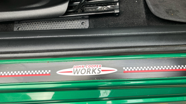 MINI Hatchback 1.5 Cooper Sport 3dr Auto Petrol Hatchback